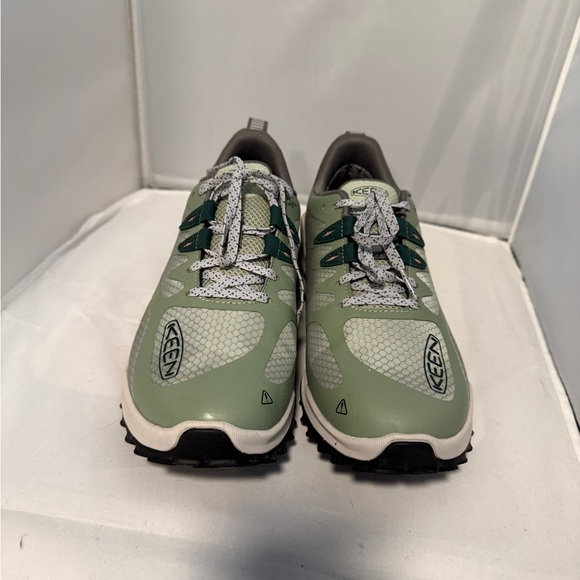 Women's Keen  Zionic Waterproof Hiking Shoe 8.5 - Picture 7 of 10